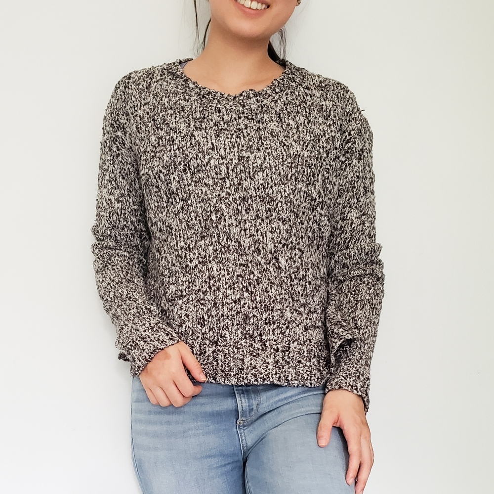 Women's Crew Neck Sweater